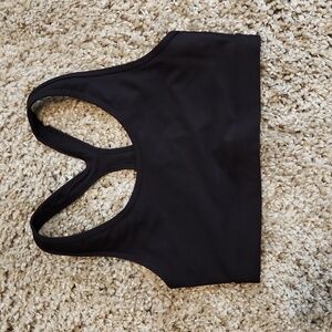 Old Navy Powersoft sports bra, size M